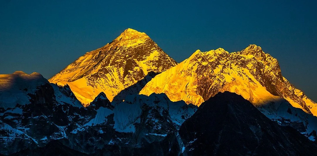 Best Sunrise View from Everest Base Camp: When, Where, and How to See It