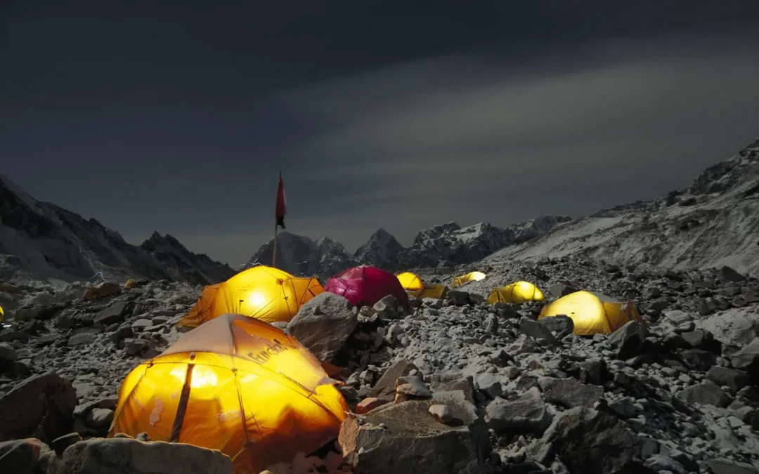 How Cold Is Everest Base Camp at Night? (Complete Temperature Guide 2026)